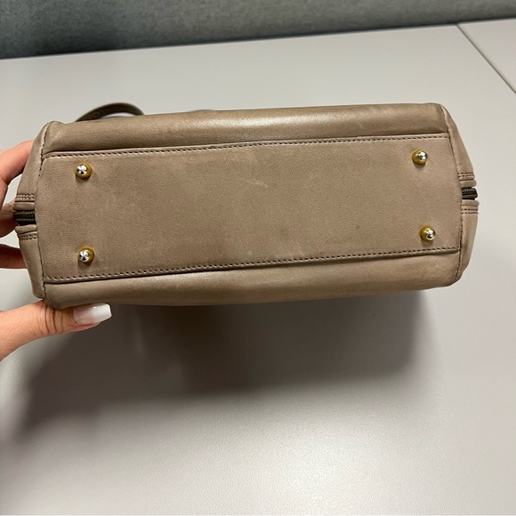 Artbag Vintage Dome Leather Taupe Crossbody Bag Made in Italy - Picture 16 of 16